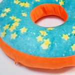 foto di design a forma di ciambella a cuscino