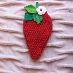 idee per sottopentola a forma di fragola