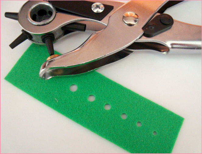 perforatrice per occhielli