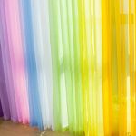 decorazioni fotografiche con tende arcobaleno