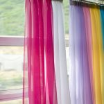 tipi di tende arcobaleno per interni