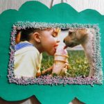 Cornice per foto realizzata con materiali di scarto, opzioni fotografiche
