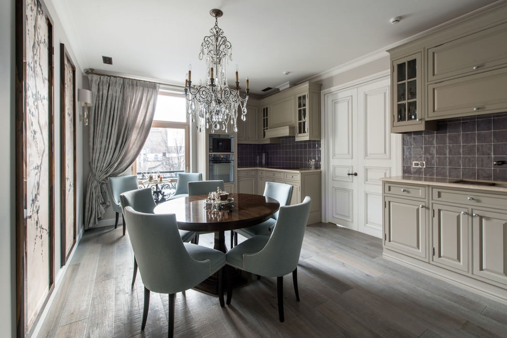 idee per l'arredamento con tende grigie