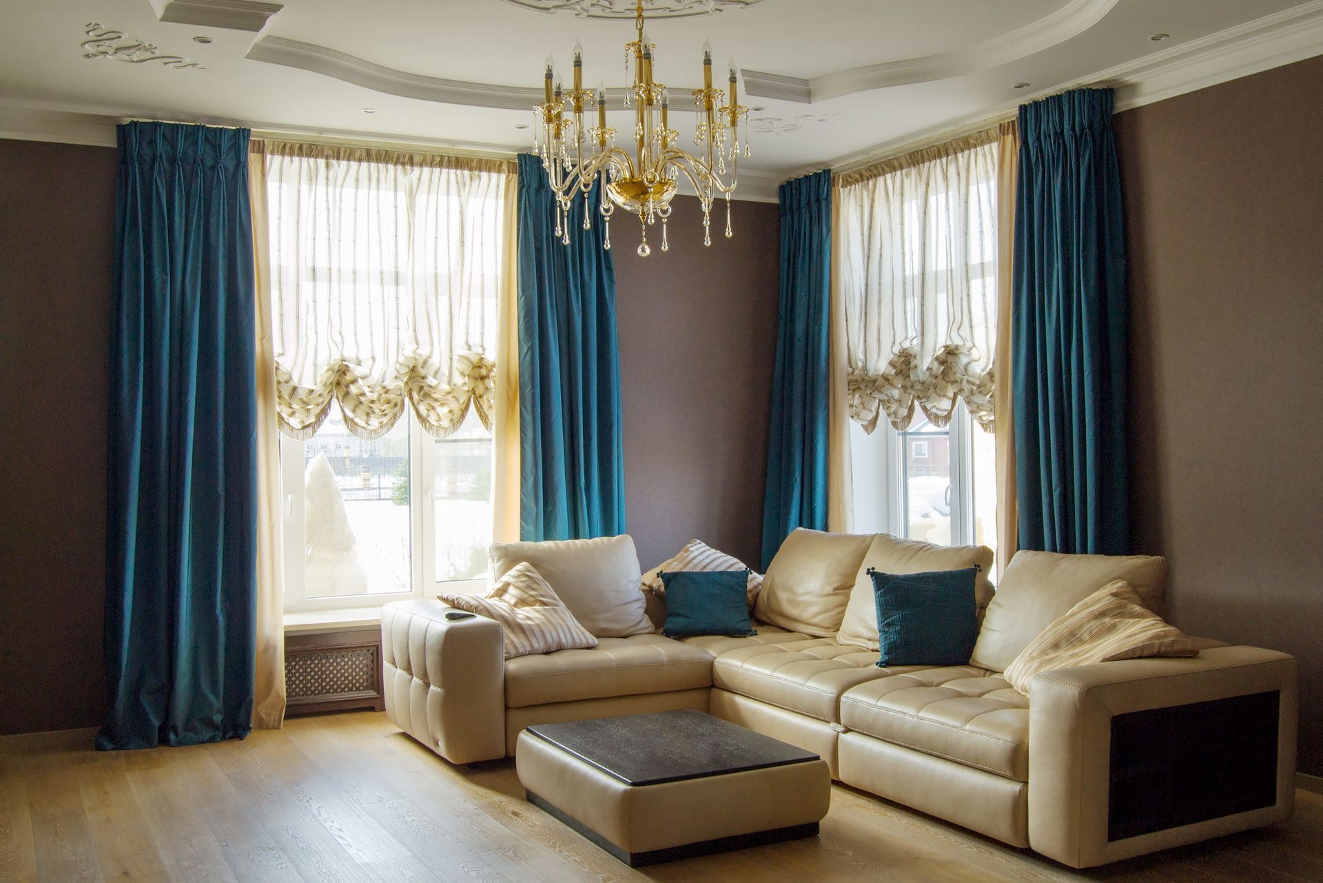 idee di design per tende blu