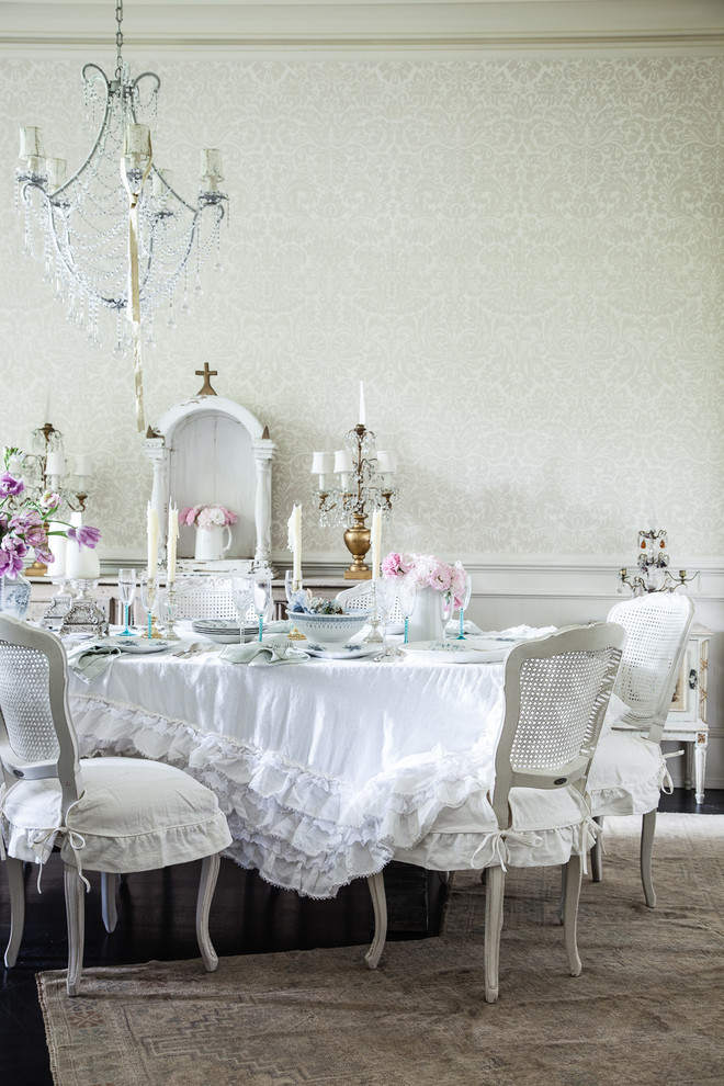 idee per decorare la tavola con la tovaglia