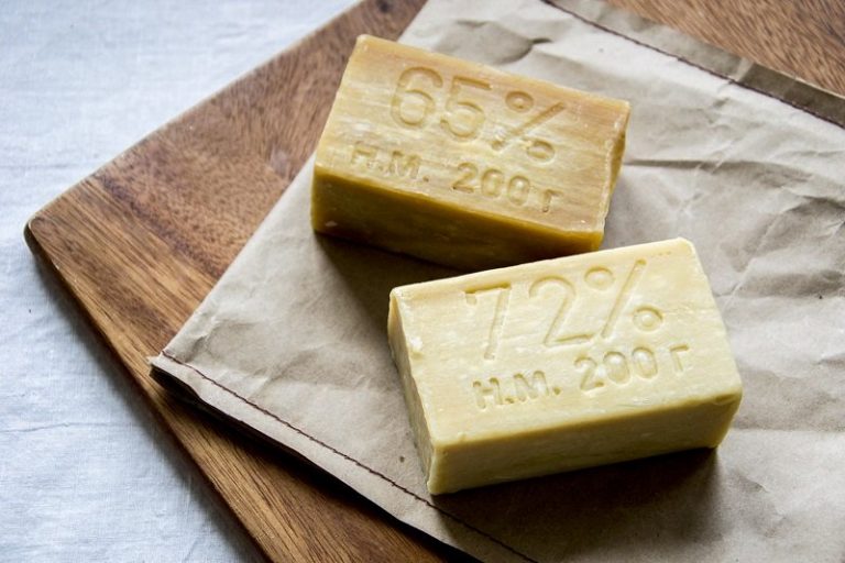 sbiancamento con sapone da bucato