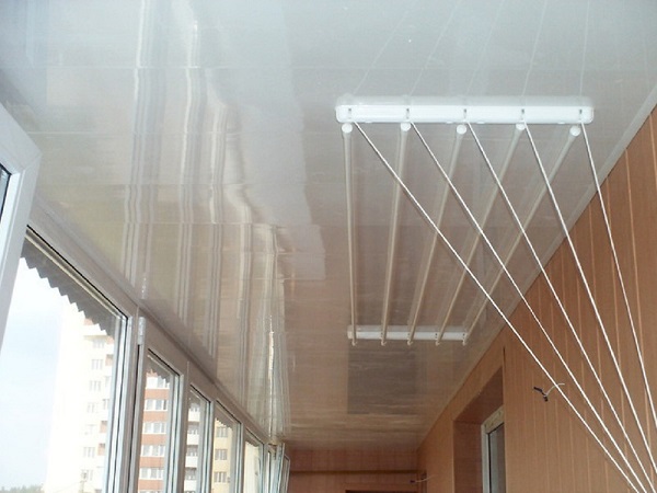 sušilnik za balkon