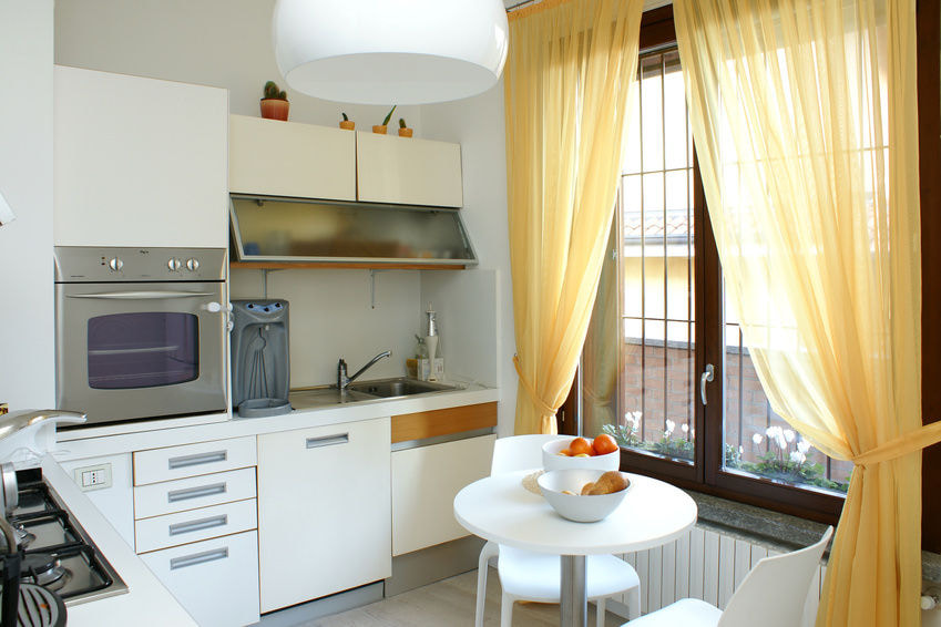 foto di design di tende gialle