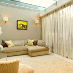 idee per decorazioni con tende dorate
