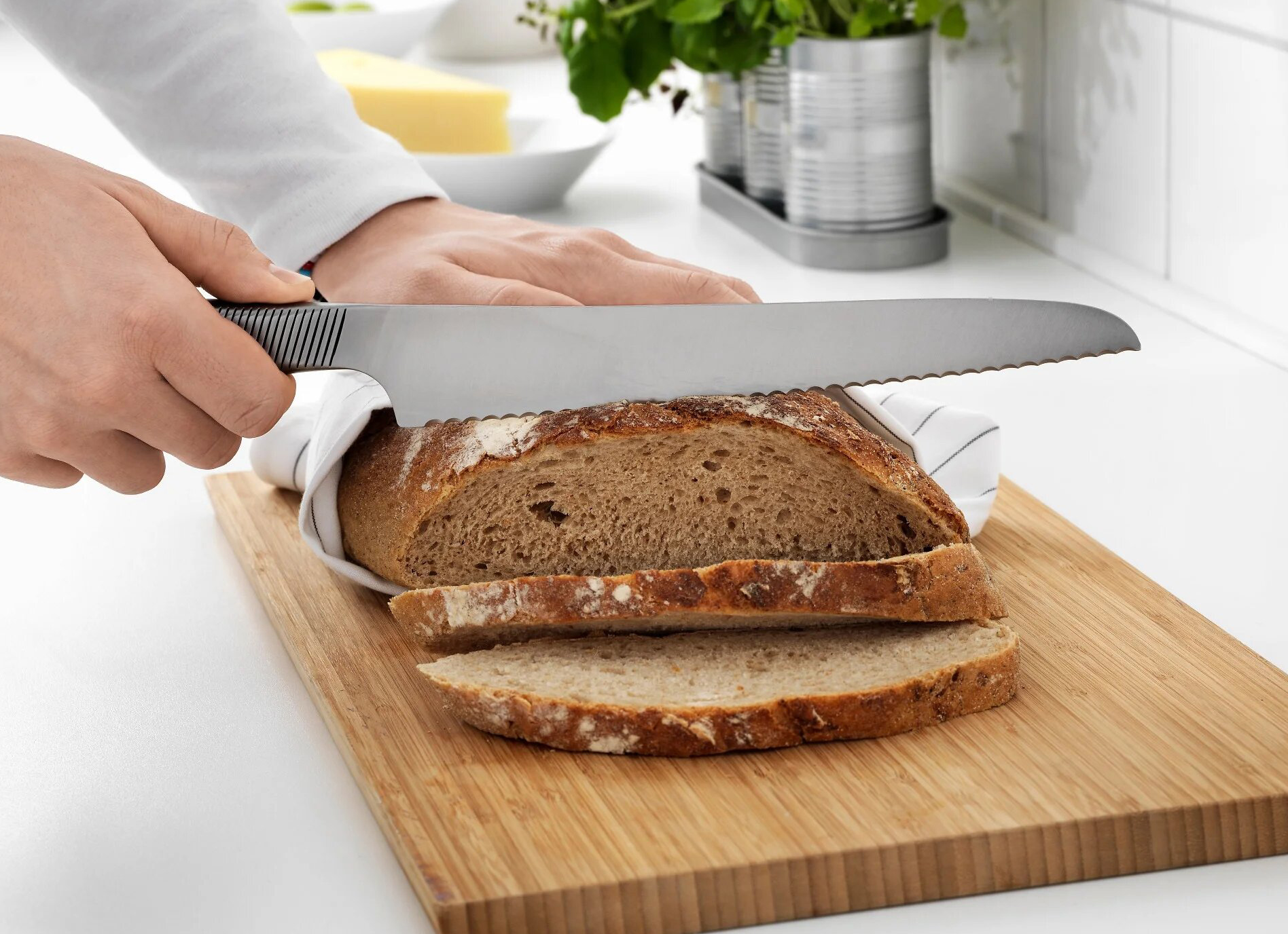 affettare il pane