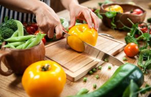 tagliare le verdure