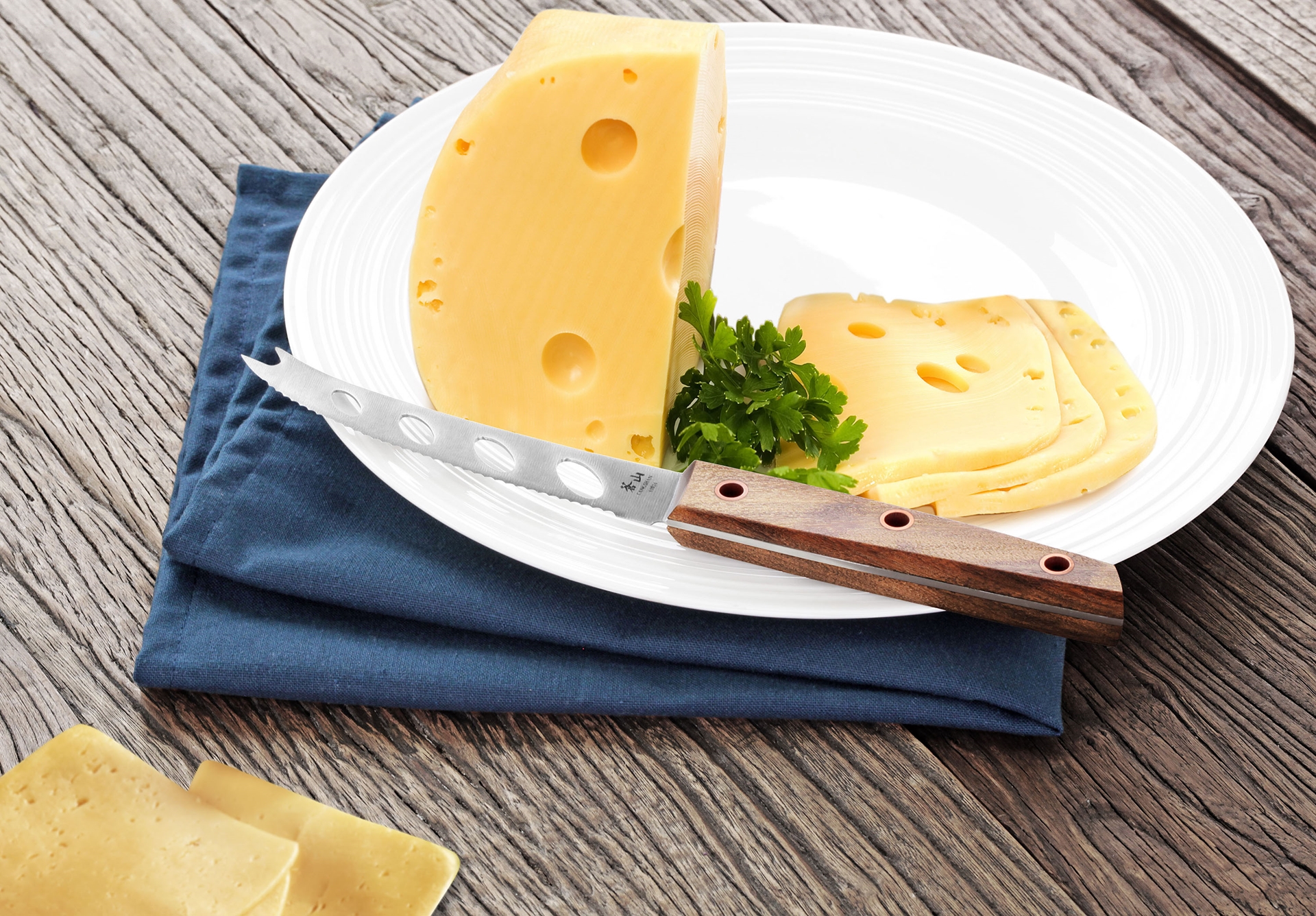 coltello da formaggio