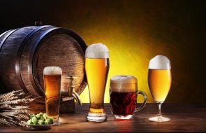 birra nei bicchieri