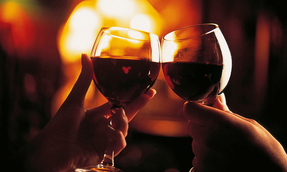 foto di bicchieri da vino