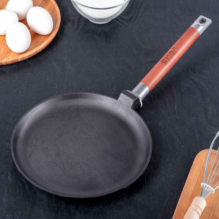 padella in ghisa per pancake e frittelle
