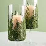 decorare i bicchieri per il nuovo anno con rami di abete