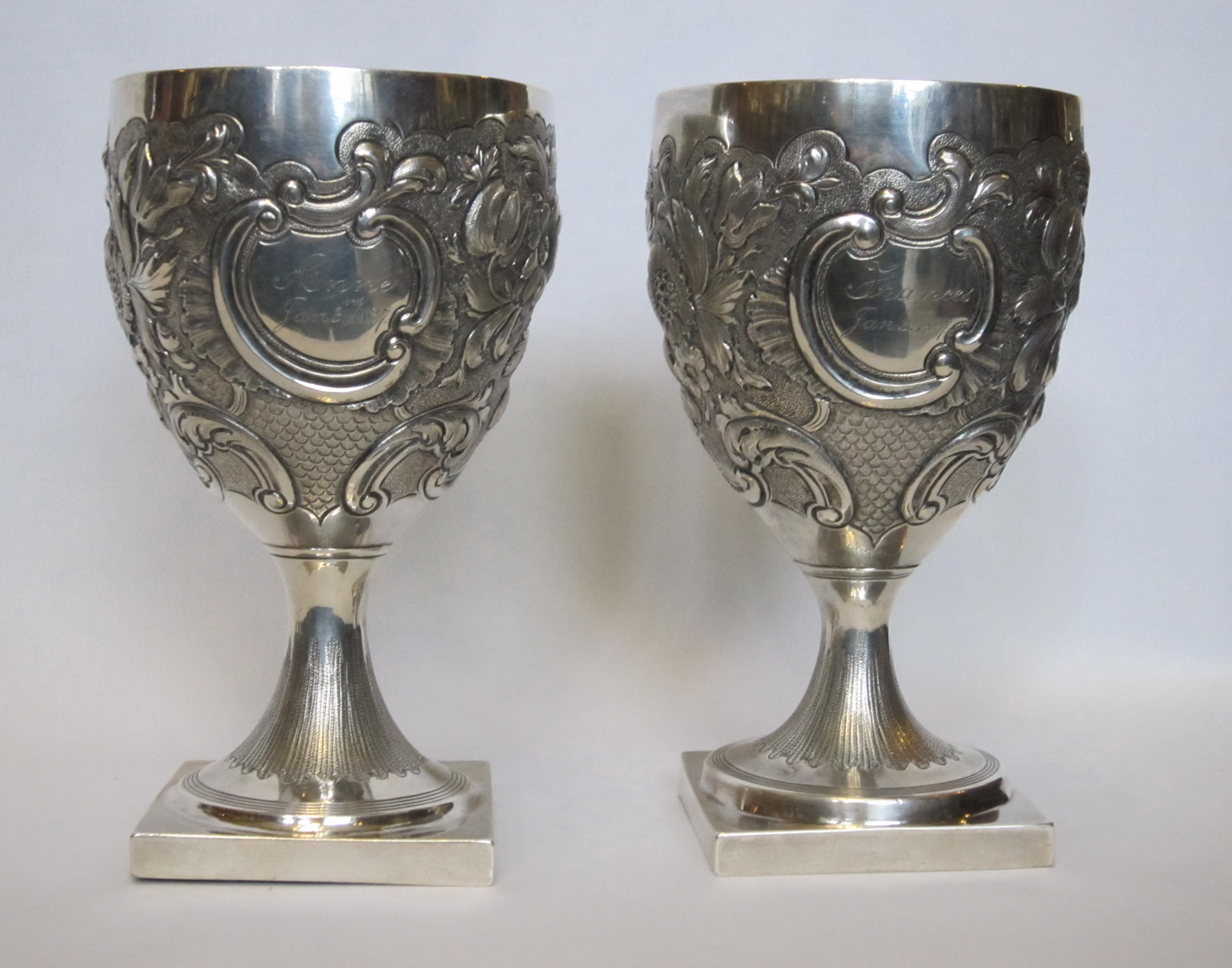 bicchieri da vino antichi in argento
