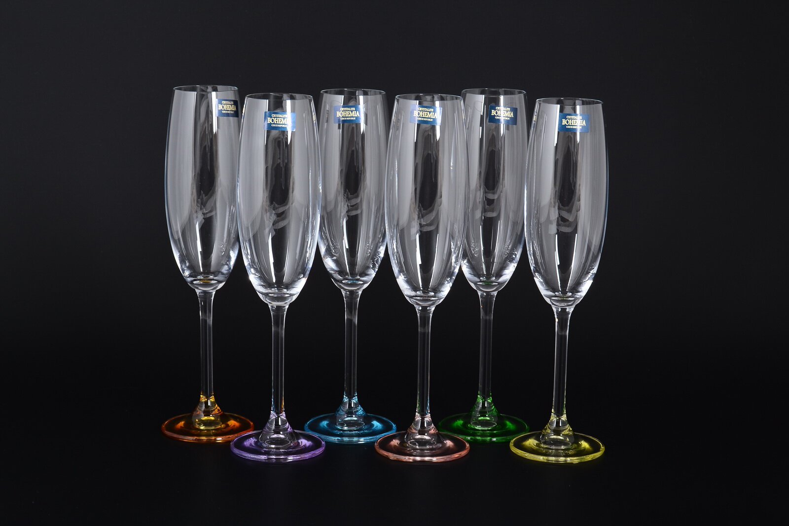 set di bicchieri