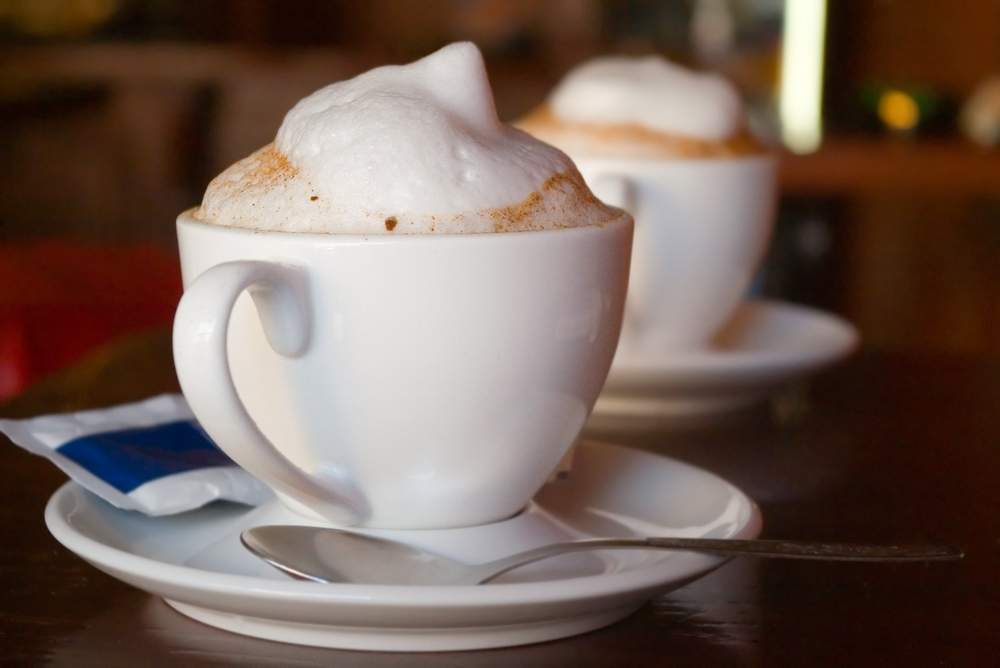 latte con schiuma di latte