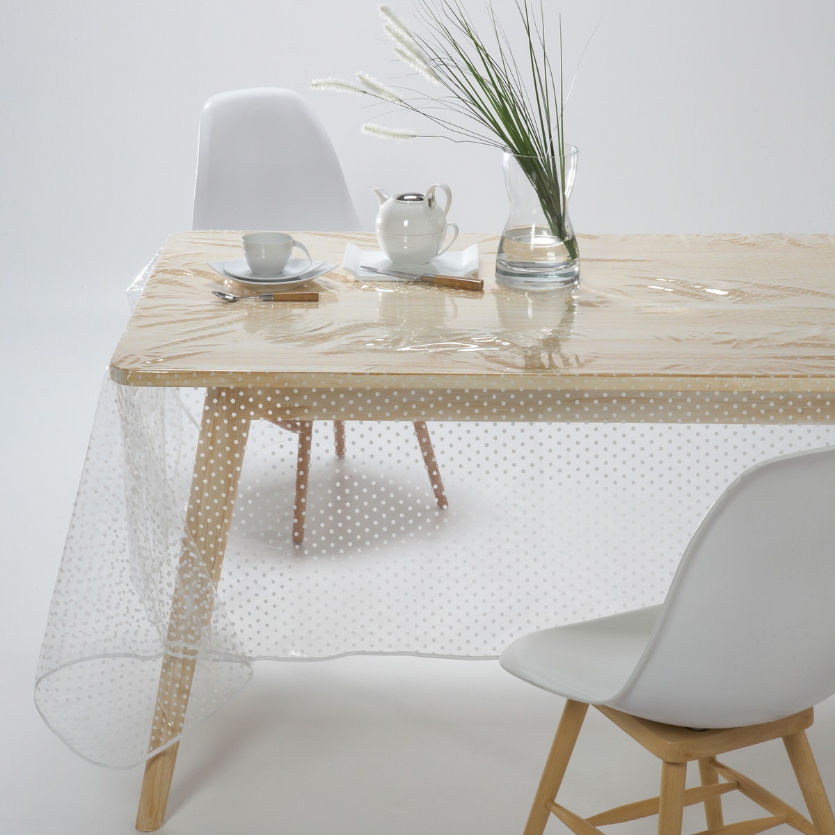 tela cerata sul tavolo per idee di tipi di cucina
