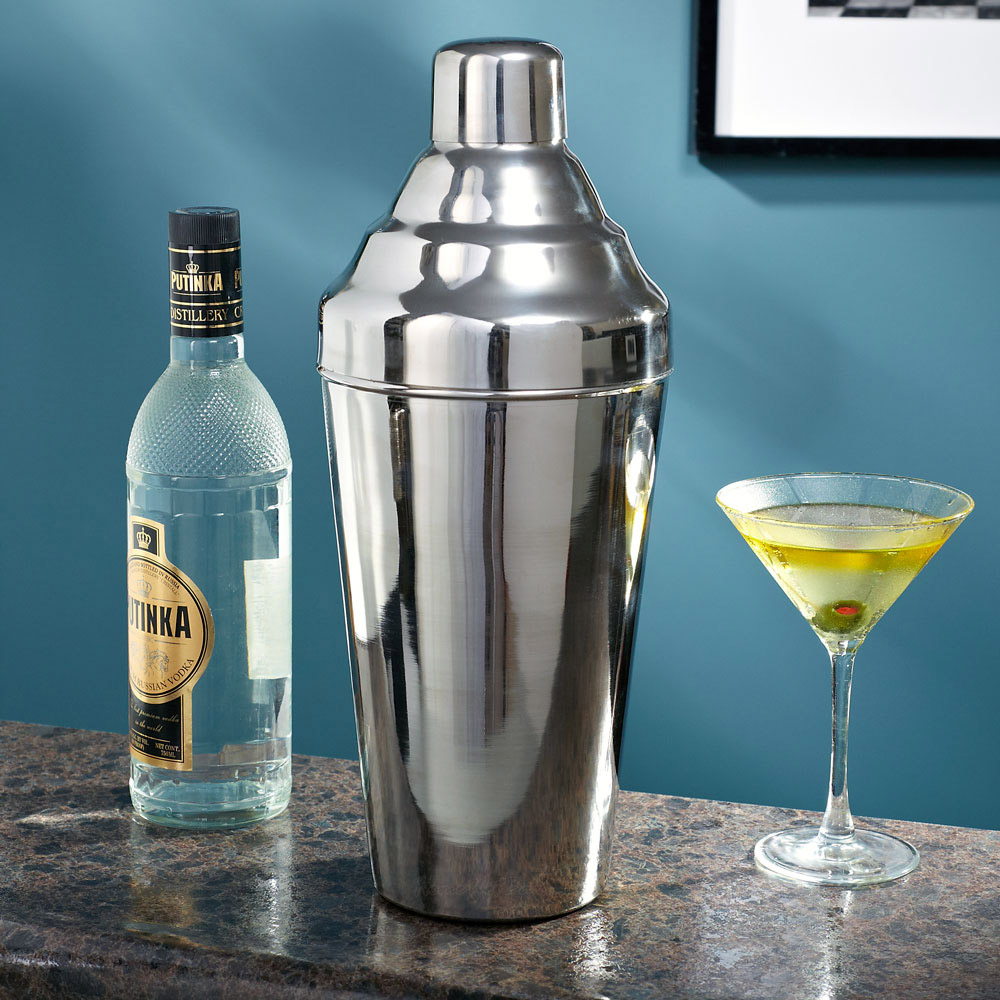 shaker per cocktail
