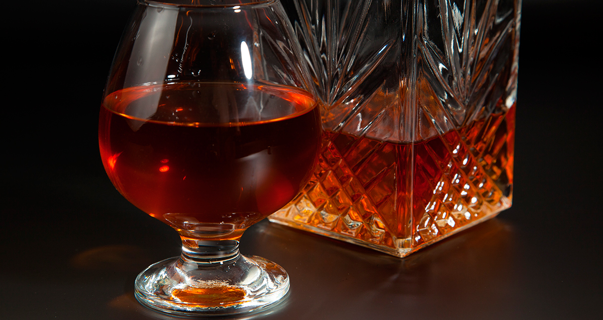 cognac in un bicchiere