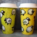 foto di design di tazza da caffè riutilizzabile