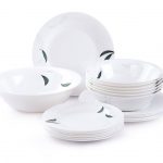 set di piatti piani per foto di tipi di cucina