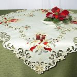 Decorazioni fotografiche con tovaglie e tovaglioli di Capodanno