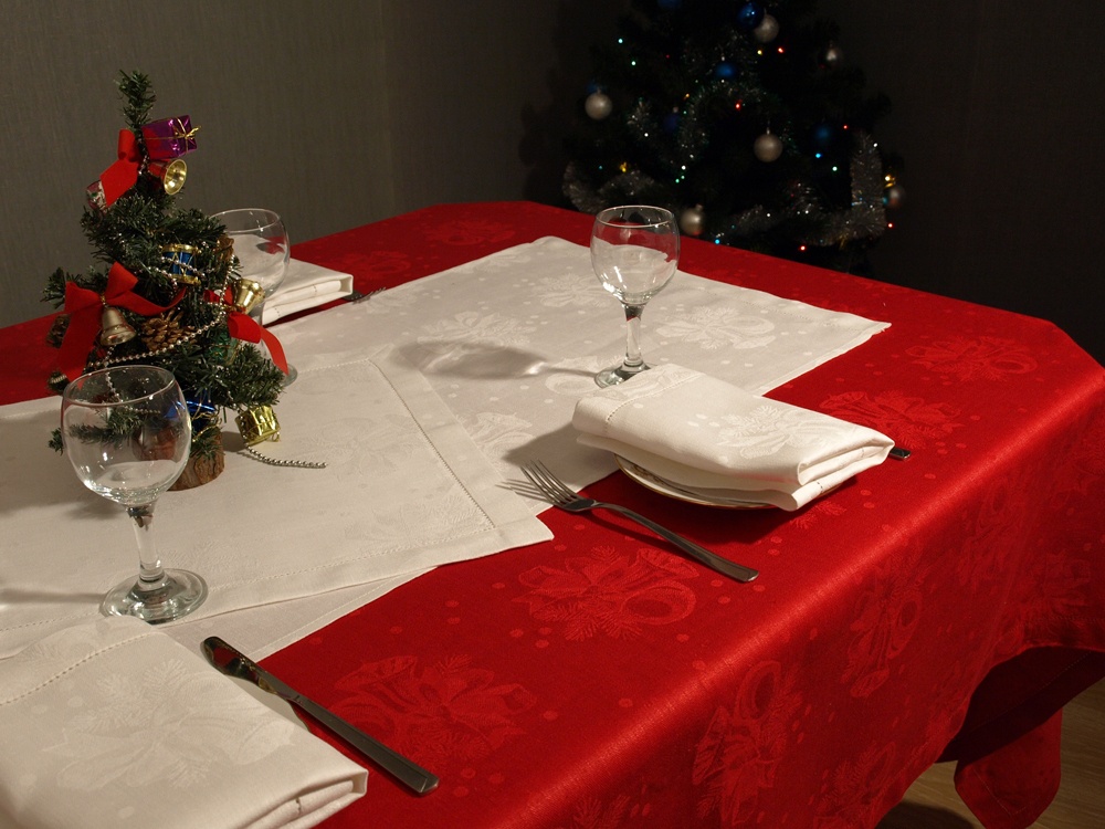 Tovaglie e tovaglioli di Capodanno