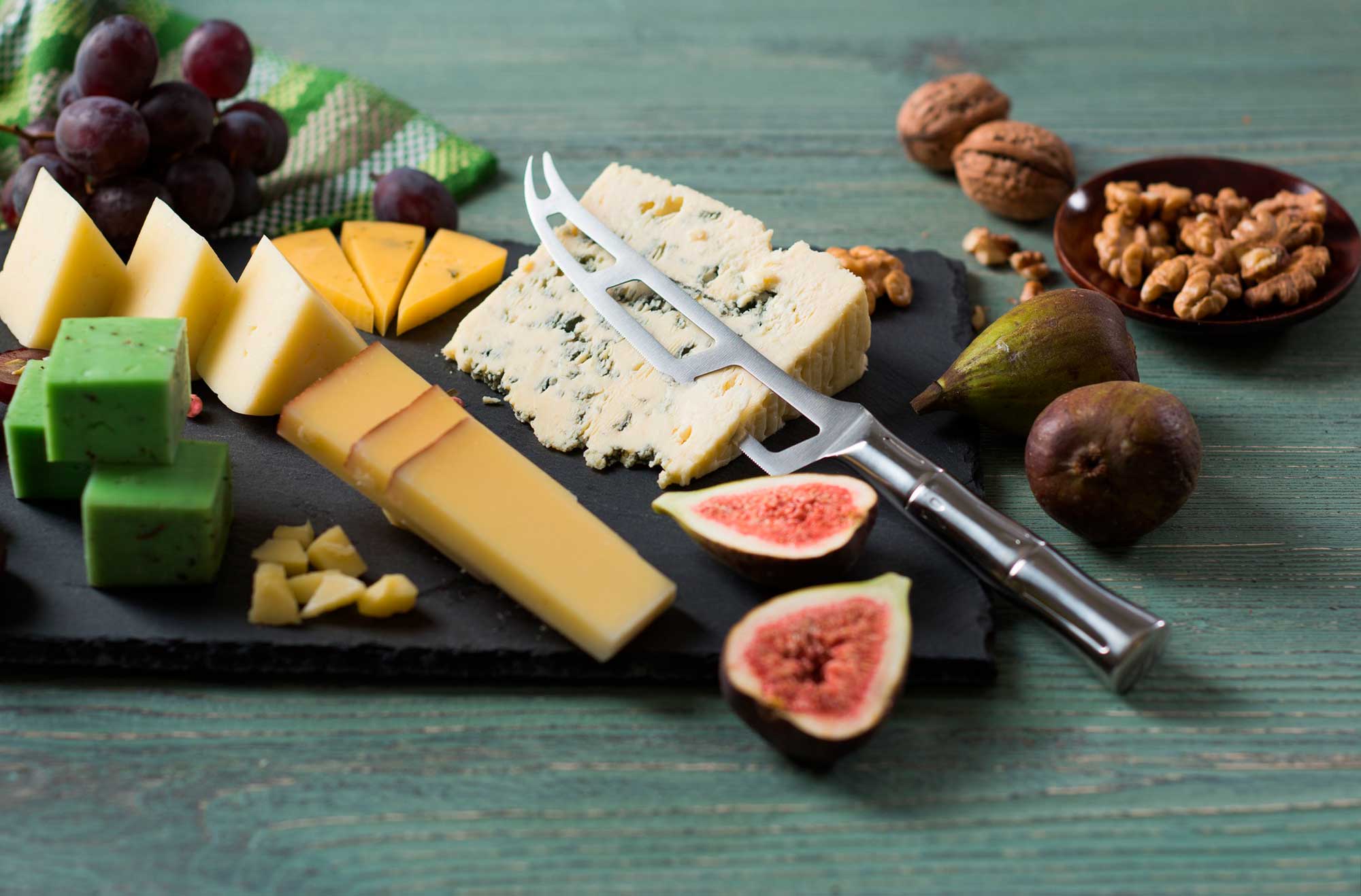 foto di coltelli da formaggio