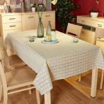 tovaglia cerata sul tavolo per foto della cucina