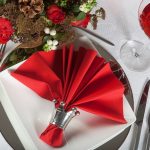 piegatura del tovagliolo per servire tipi di design