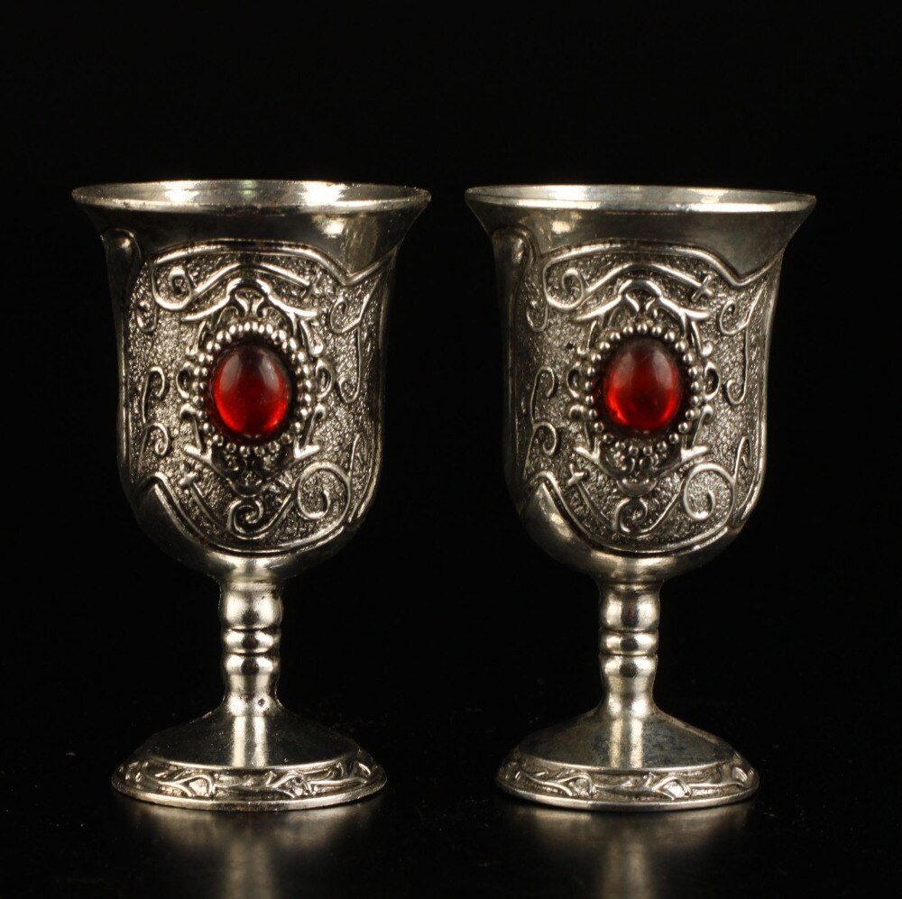 calici d'argento medievali