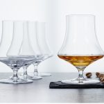 foto di bicchieri da whisky
