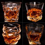 foto di design di bicchieri da whisky