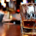 tipi di design di bicchieri da whisky