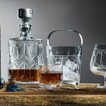 foto di design di bicchieri da whisky