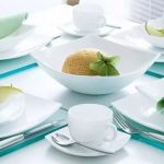 foto di design di piatti per apparecchiare la tavola
