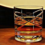bicchieri da whisky decorati