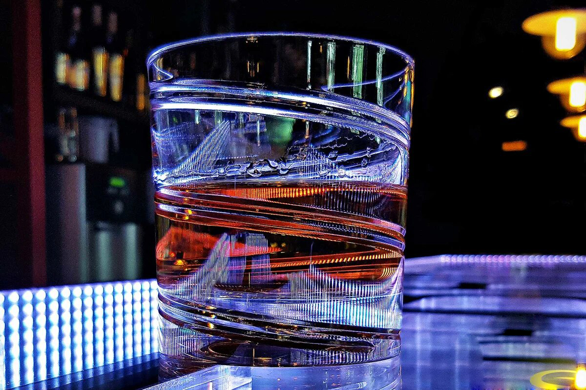Un bicchiere di Shtox al bar