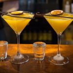 foto di bicchieri da martini