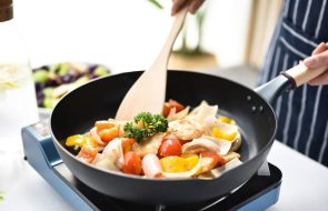 padella profonda in alluminio