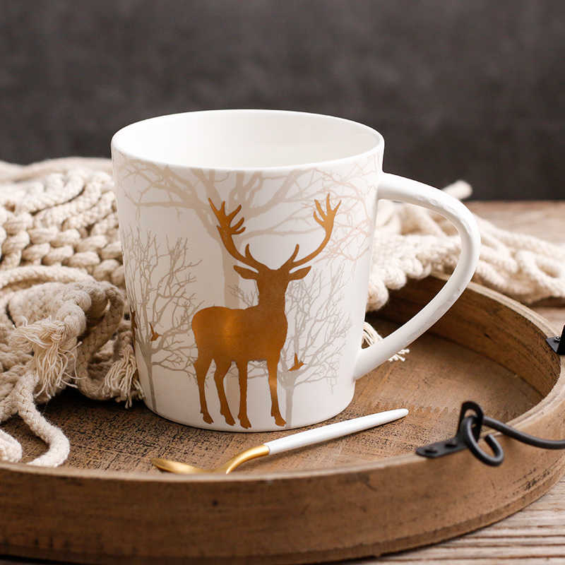 Tazza in ceramica in stile scandinavo
