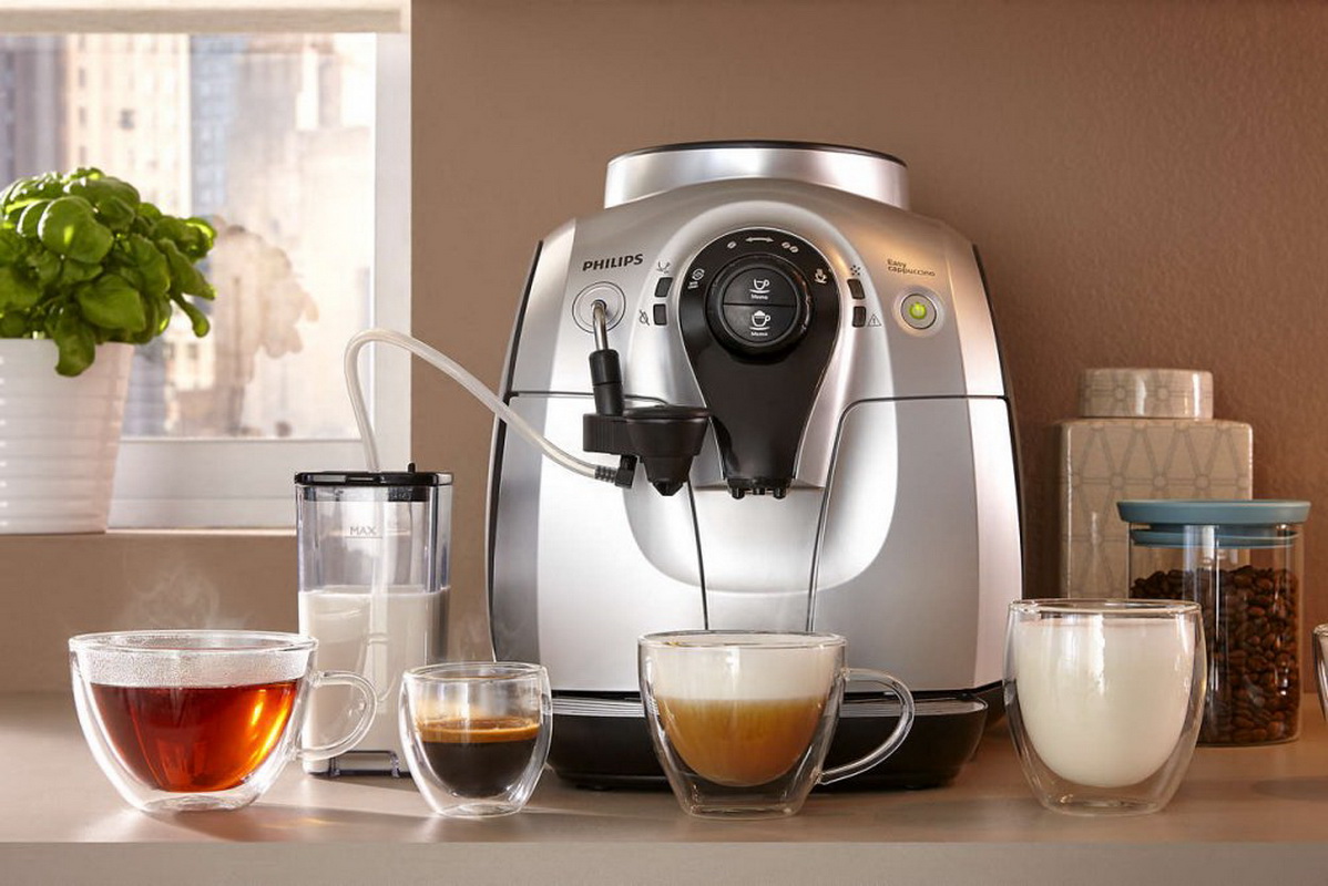 macchina da caffè con cappuccinatore automatico