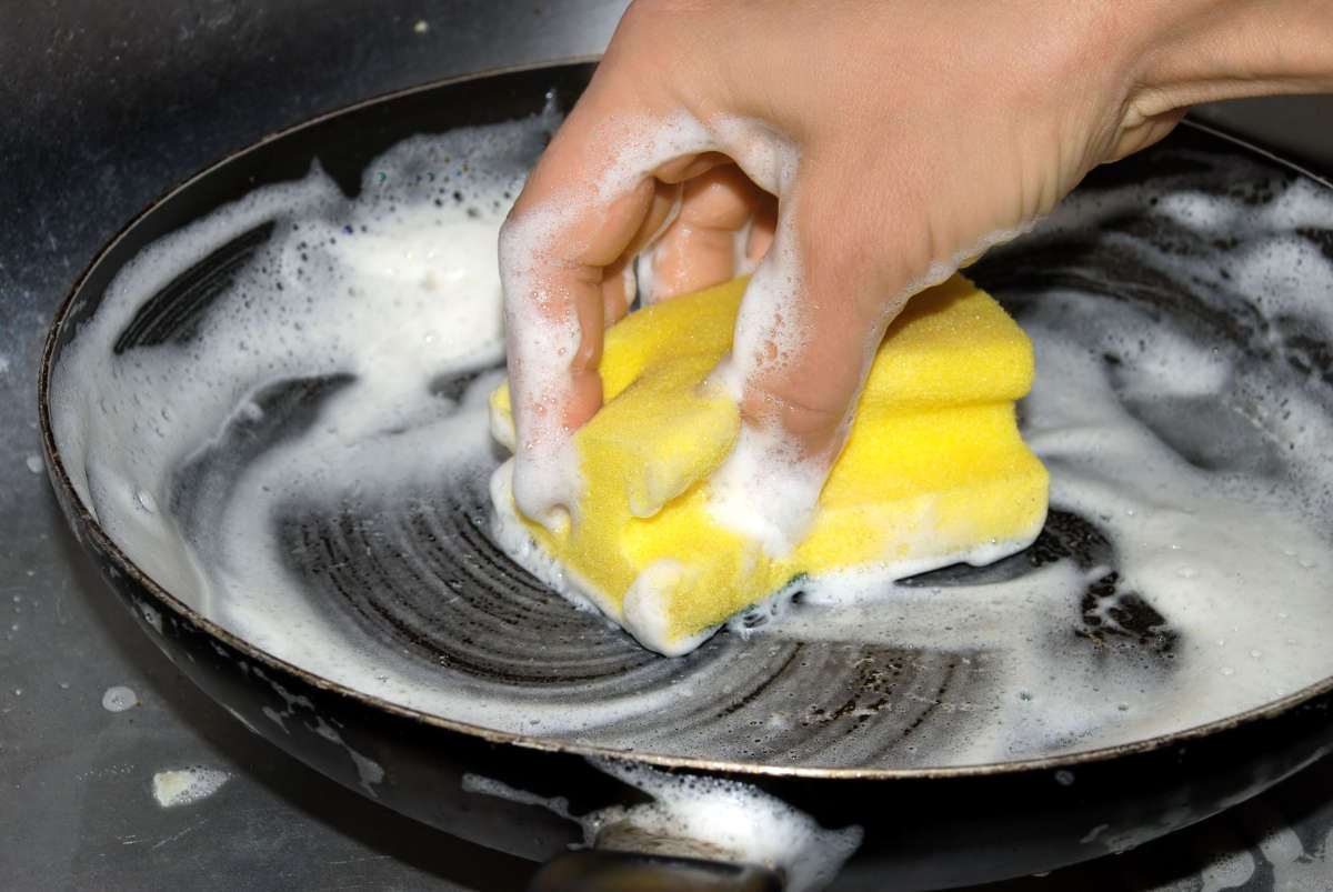 Lavare la padella