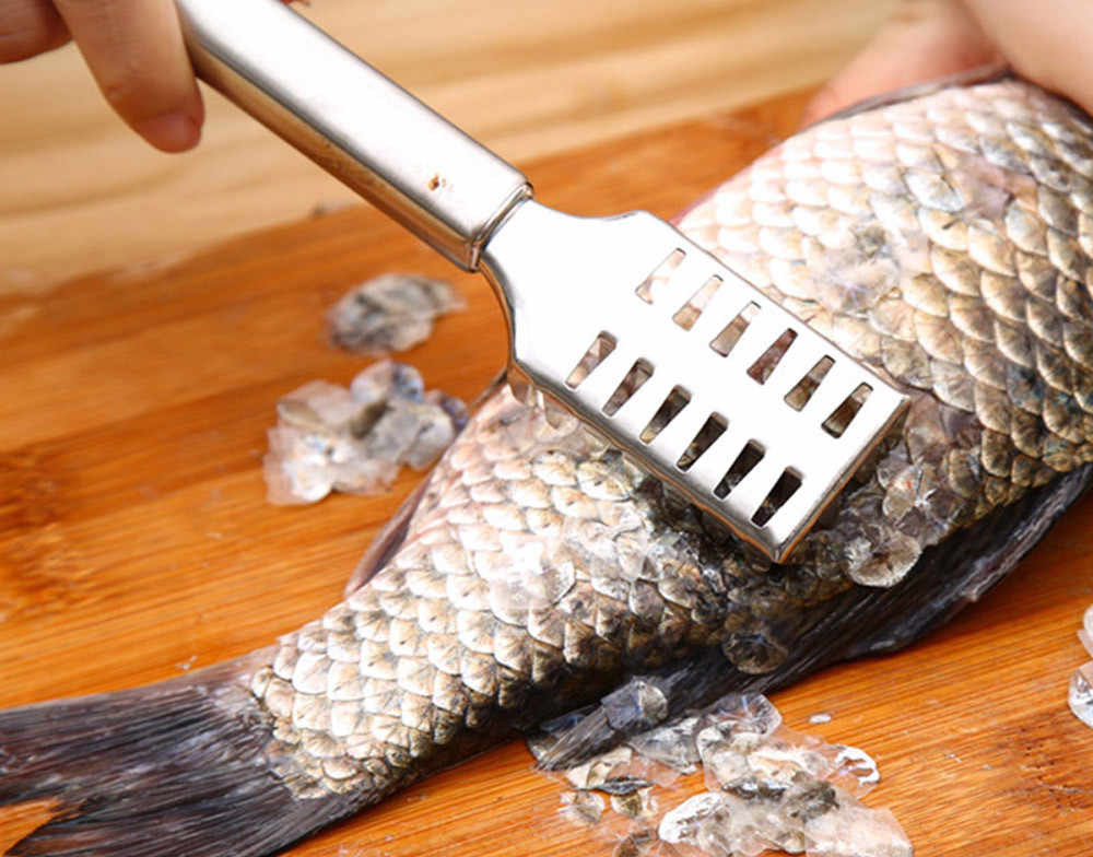 Coltello per la pulizia del pesce