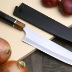Foto di un coltello in acciaio ZDP 189