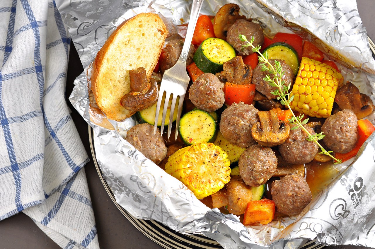 verdure in carta stagnola per la cottura al forno