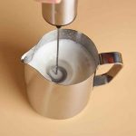 progettazione di una macchina per cappuccino manuale